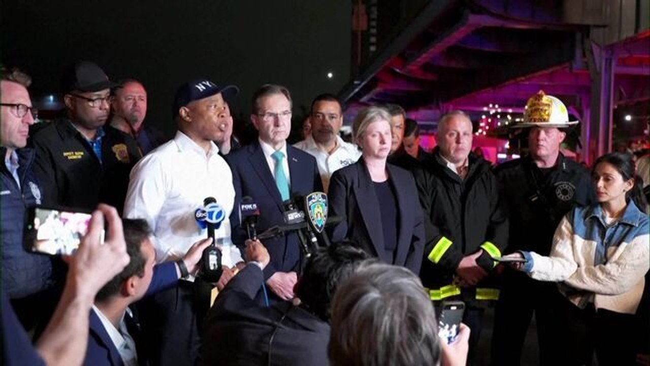 Adams Issues Brooklyn Bridge Ship Collision Statement