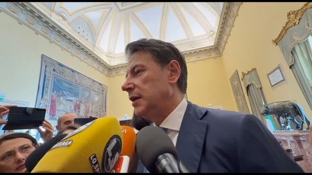 Conte: Manovra contro italiani nel governo volano stracci su banche