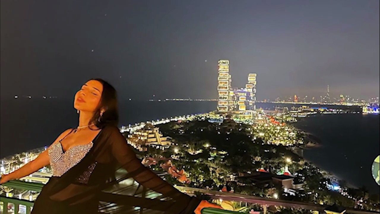 Tanya Mittal Strikes Pose With Potash Gun Bb 19 Star In Legal Trouble