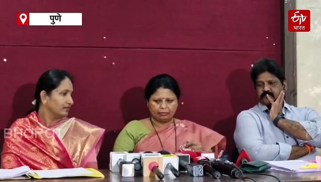 मुख्यमंत्र्यांनी कशाच्या आधारावर रणजीत निंबाळकर यांना क्लीन चिट दिली? सुषमा अंधारेंचा सवाल