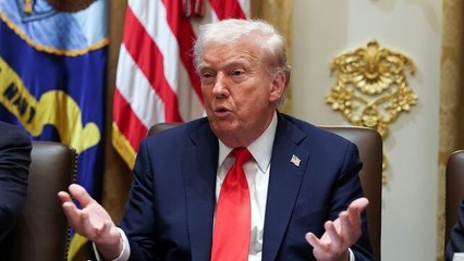 Trump Threatens China Tariffs, Sending Ripple Through Global Markets