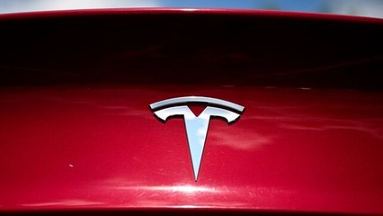 Tesla Sales Jump Ahead of Expiring EV Incentive