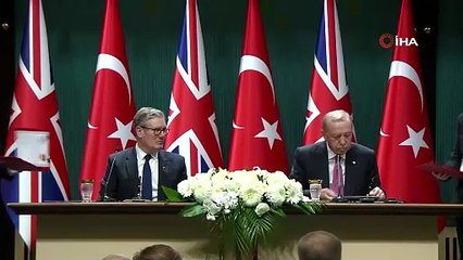 Cumhurbaşkanı Recep Tayyip Erdoğan, Birleşik Krallık Başbakanı Keir Starmer ile imza töreni düzenledi