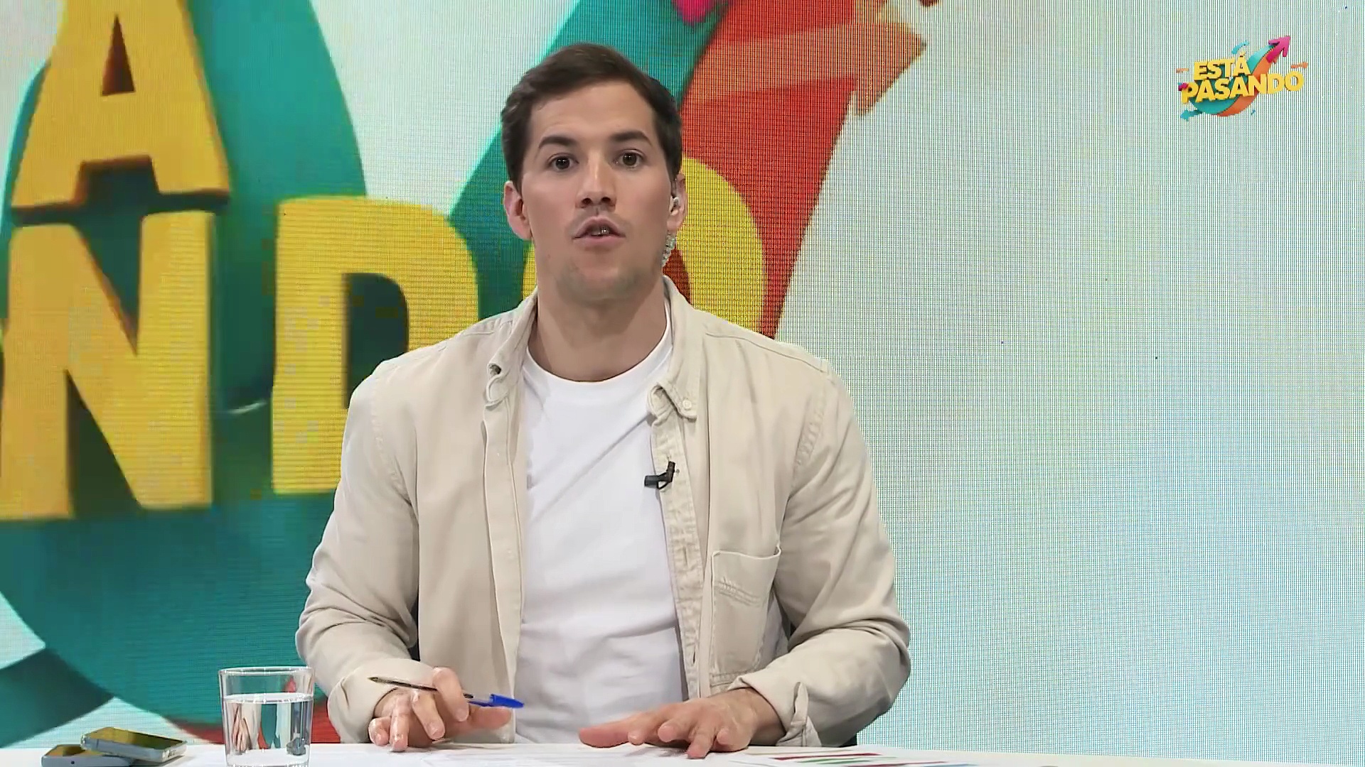 Está Pasando 27/10/2025 El impacto del ciberbullying en Navarra y la importancia de la formación digital