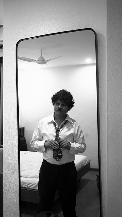 Charlie with mirror