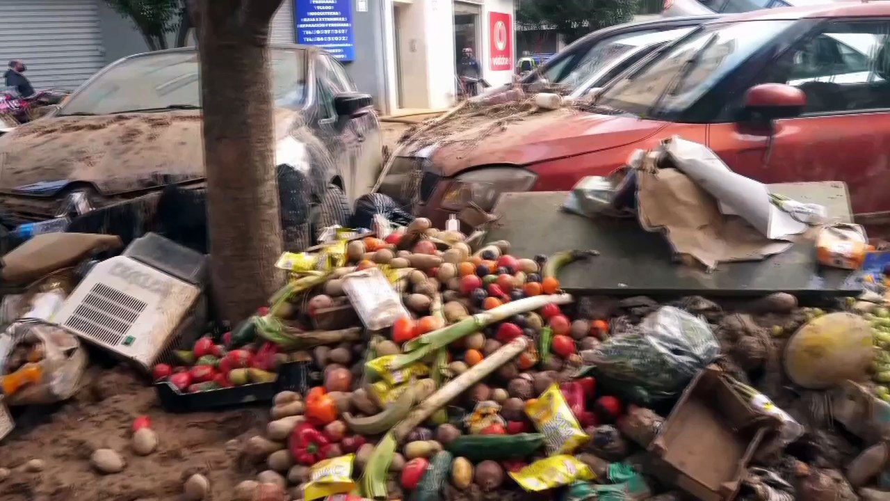 Spagna, un anno senza perdono: le vittime dell'alluvione che ha colpito Valencia chiedono giustizia