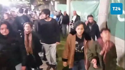 Hacettepe Üniversitesi'nde palalı saldırıya uğrayan öğrencilerle polis arasında gerginlik: Gözaltılar var