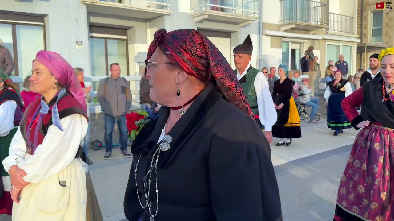 Oviedo  | Banda de Gaitas Quiberon Festival Presqu'île Breizh | España Bretaña Tele