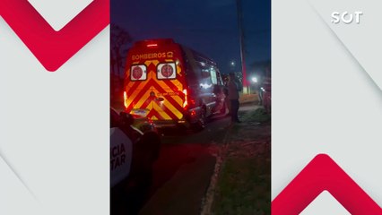 Homem de 45 anos é agredido no Bairro Santa Cruz em Cascavel; Agressor é contido por populares