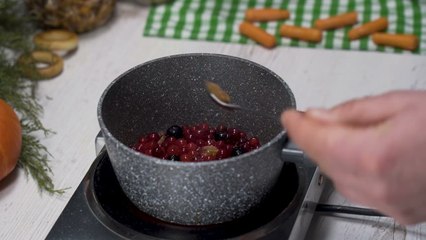 23 Baked Apple with Cottage Cheese