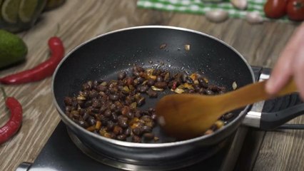 58 Soy Cutlets with Mung Beans