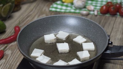 33 Fried Tofu with Vegetables
