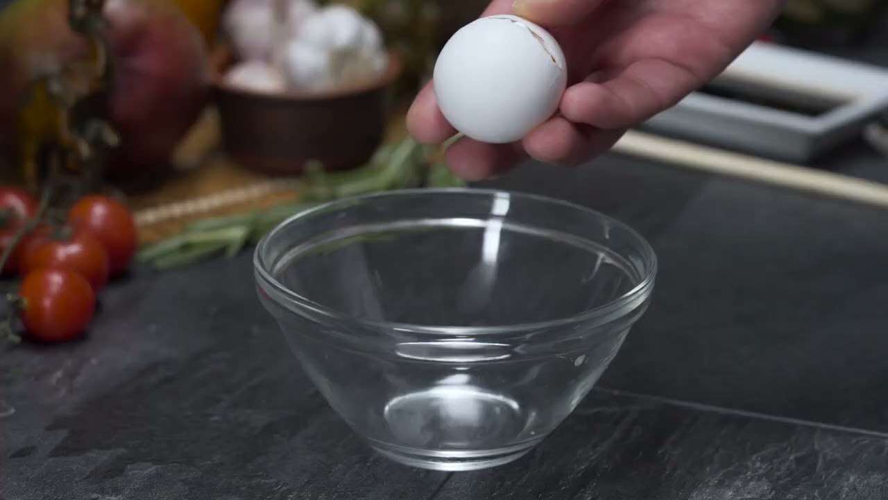 73 Rice noodles with fish and eggplant.