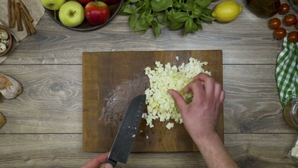 14 Pancakes with banana filling