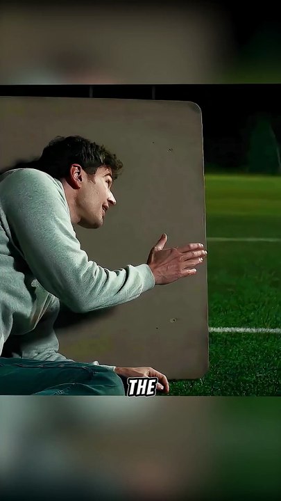 Last Man Standing_ Crossbow vs. Dagger #Shorts #SurvivalGame #CrossbowDuel