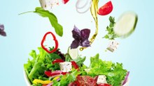 Salad with tofu and kiwi