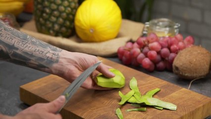 13 Mango, Avocado, and Spinach Smoothie