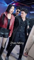 Pequeño mendigo comía de la basura, ¡sin imaginar que en realidad era el hijo del jefe de la mafia