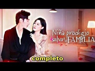 ¡Niña de 5 años sigue el guion, une a sus padres y se convierte en estrella de la alta sociedad