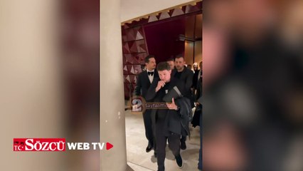 Ünlü oyuncu deprem haberini galada öğrendi