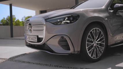The all-new electric Mercedes-Benz GLC 400 4MATIC with EQ Technology Design Preview