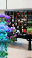 In order to avenge her ruthless and ruthless nemesis, she specially customized a life-size replica of her robot to serve her. However, in the dead of night, the robot's eyes, tone, and movements became more and more like hers, making her afraid, panicked,