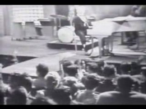 Jerry Lee Lewis - Great Balls of Fire (Live)
