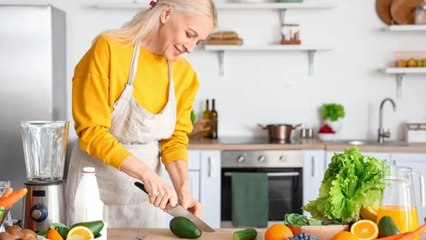 Eat These 10 Foods to Fight Aging From the Inside Out