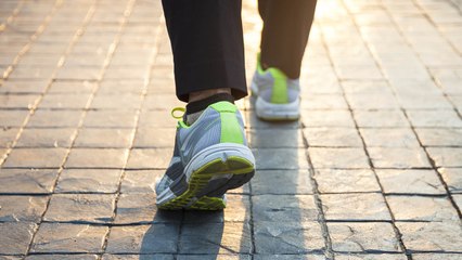 6 Warning Signs of High Cholesterol You Might Notice While You’re Walking