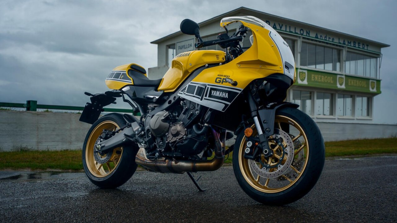 2026 Yamaha XSR900 GP – Retro-Racer mit moderner Power