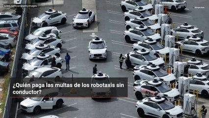 ¿Quién paga las multas de los robotaxis sin conductor?