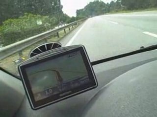 TomTom GO 730 - Som Distorcido