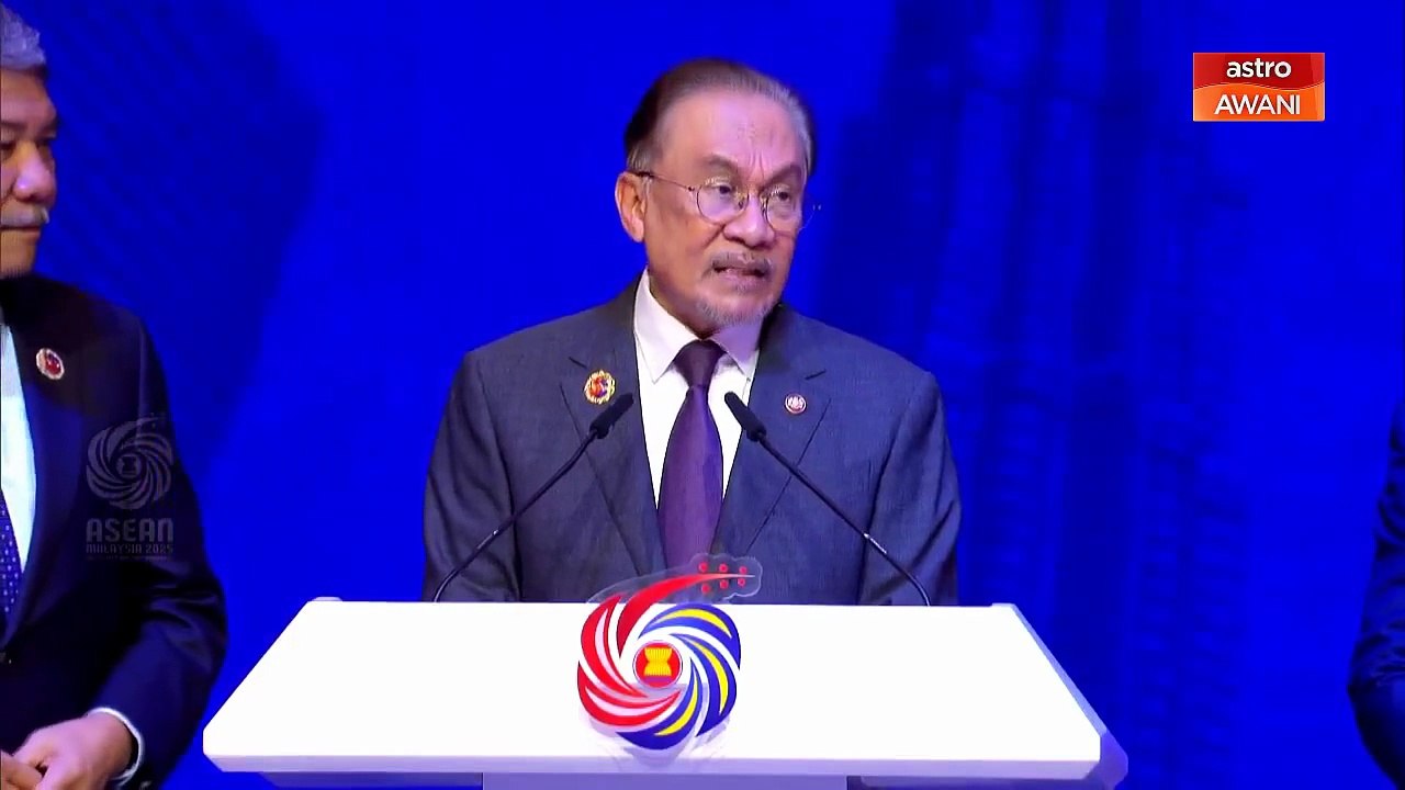 PM Anwar luah rasa terharu kepada tenaga kerja yang menjayakan ASEAN25