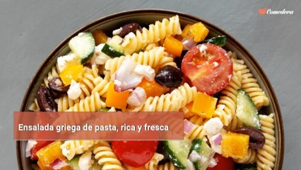 Ensalada griega de pasta, rica y fresca