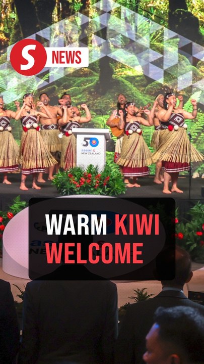 Haka performance for Anwar at NZ-Asean 50th anniversary lunch