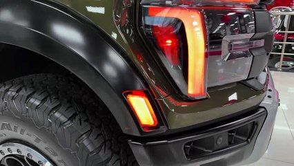 2025 Ford F-150 Raptor - The High-Tech Wild Sport Truck!