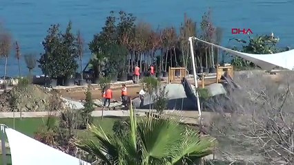 Depremde çöken İskenderun sahili yeniden açılıyor