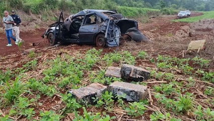 Fugindo da PRF com maconha, motorista capota carro e fica em estado grave