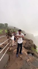 the reverse waterfall effect 🤯⁣_⁣__InTheMoment⁣_⁣_Video by _choudhary_dinesh00 _Music by _allanpreetham(MP4)