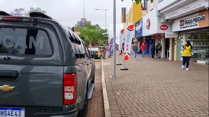 Várias viaturas da PM são acionadas em empresa no Centro após ameaças em golpe do PIX