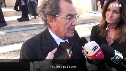 Manovra, Gros Pietro: "Banche abituate a contribuire a crescita"