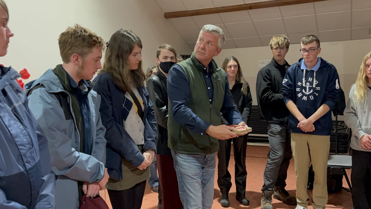 Fin du mystère pour la montre du pilote canadien mort dans le crash de 1944 à la Boissière Ecole dans les Yvelines