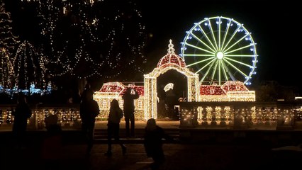 En Hongrie, une promenade lumineuse fait découvrir le jardin de l'impératrice Sissi