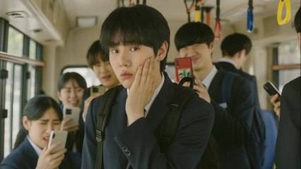 Pervert ​Backbencher becomes President after wearing his Father Underwear | Movie Explained In Hindi