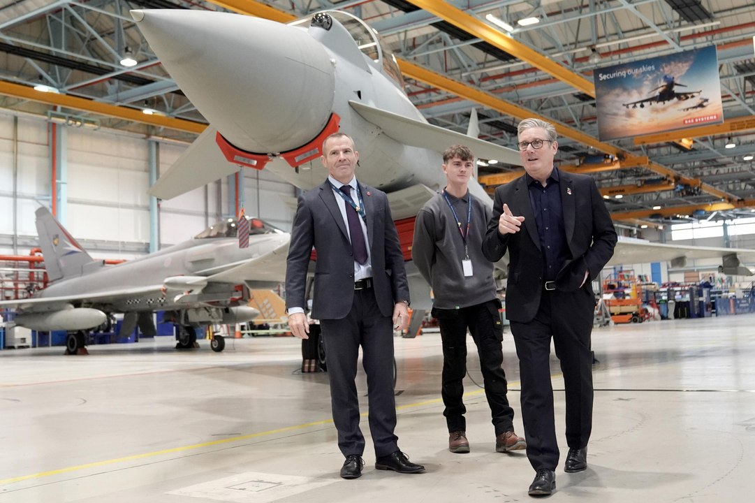 'It was Lancashire versus the world - and Lancashire won': Sir Keir Starmer praises workers for aircraft deal