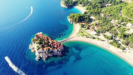 💖Drone au-dessus de l'île de Sveti Stefan, la station balnéaire de luxe du Monténégro💖💥ABONNES-TOI STP🙏💖 MERCI 🙏💖💥