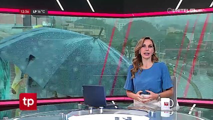 Lluvias: Ingreso de una unidad educativa está inundado y en otra el cielo raso cayó