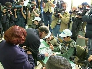 Tagesschau vor 25 Jahren (28. Oktober 2000)