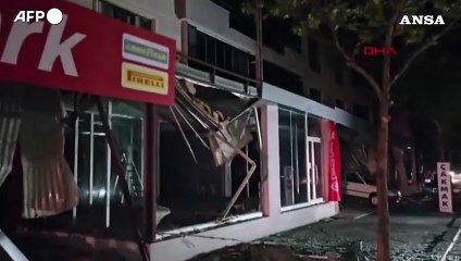 Terremoto di magnitudo 6,1 colpisce la Turchia occidentale