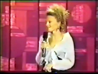 Kylie Minogue - It's No Secret (Arseniohall 1988)